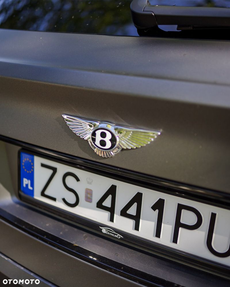 Bentley Bentayga W12 Mulliner - 12
