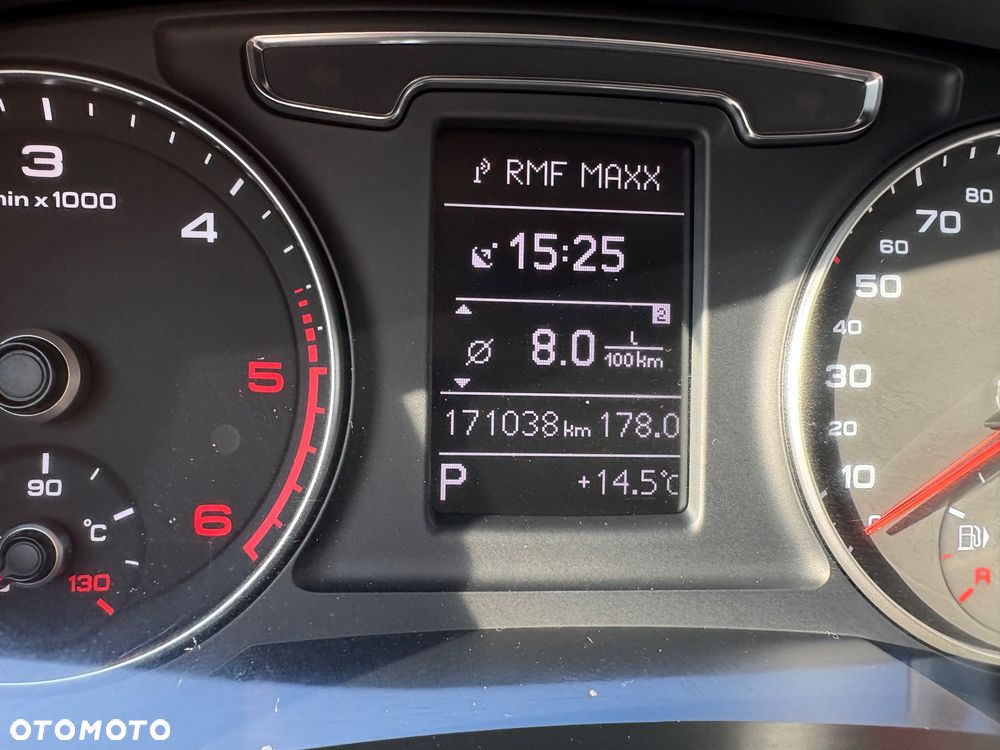 Audi Q3 2.0 TDI Quattro S tronic sport - 9