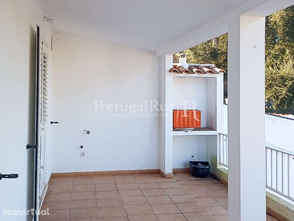 Moradia a estrear, com Loja, a 10 minutos das Praias - Grande imagem: 2/15