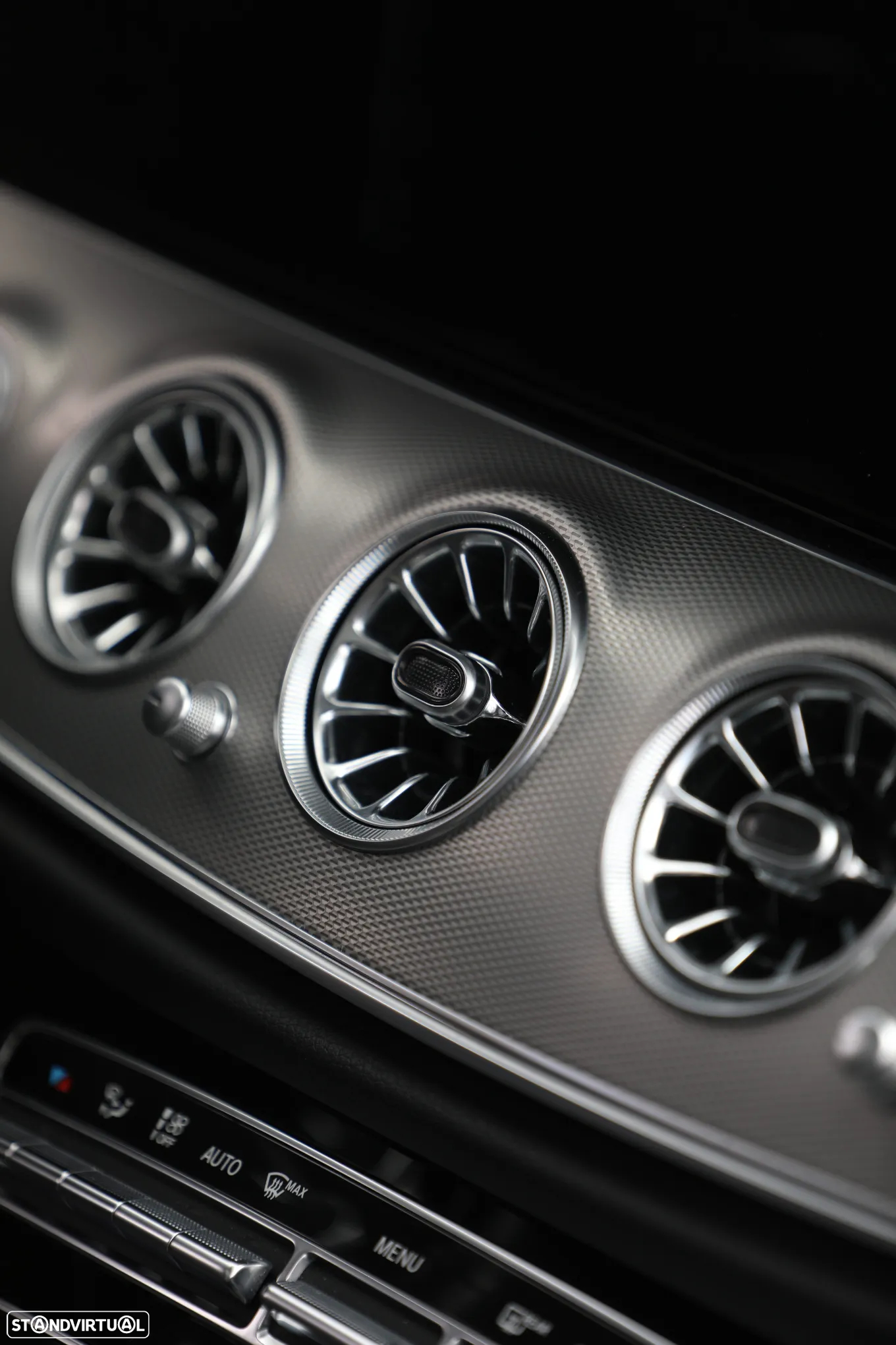 Mercedes-Benz E 220 d 9G-TRONIC AMG Line - 14
