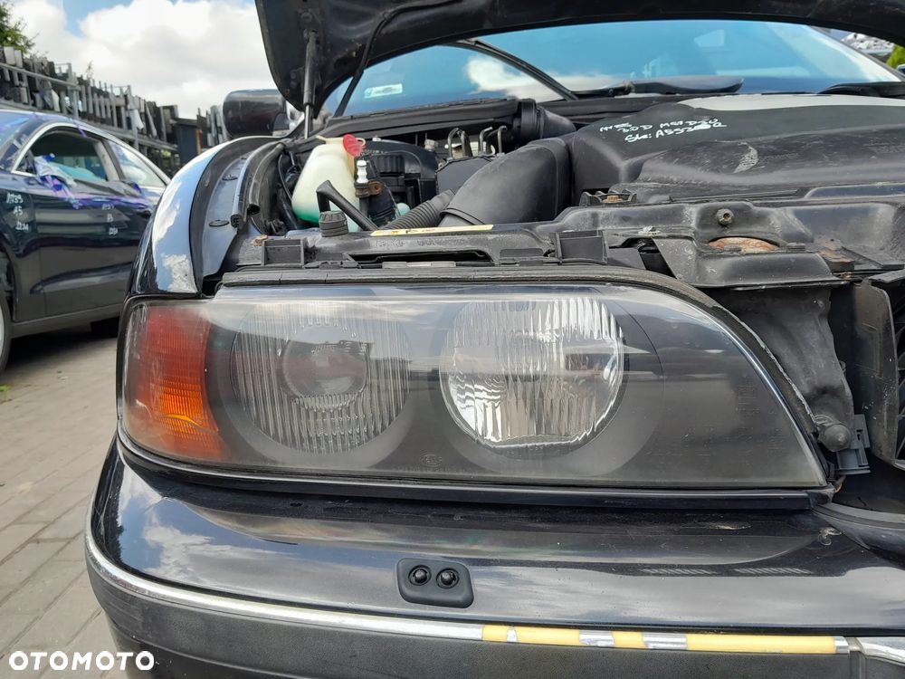BMW E39 REFLEKTORY LAMPY PRZEDNIE KOMPLET XENON HELLA CZARNY ŚRODEK - 3