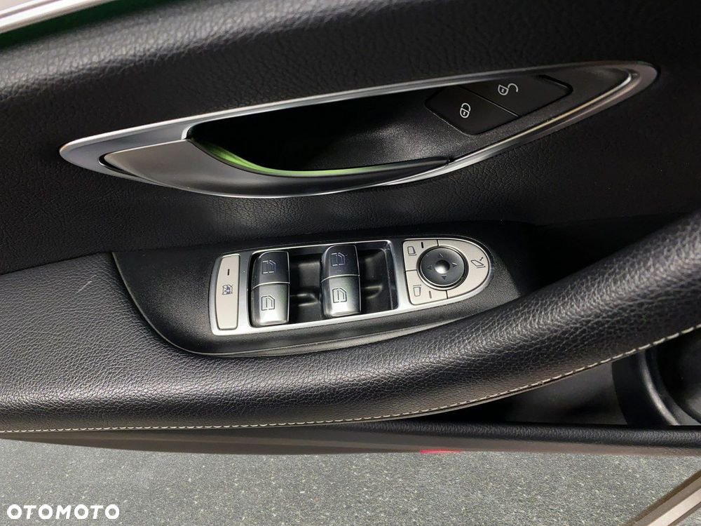 Mercedes-Benz Klasa E - 39