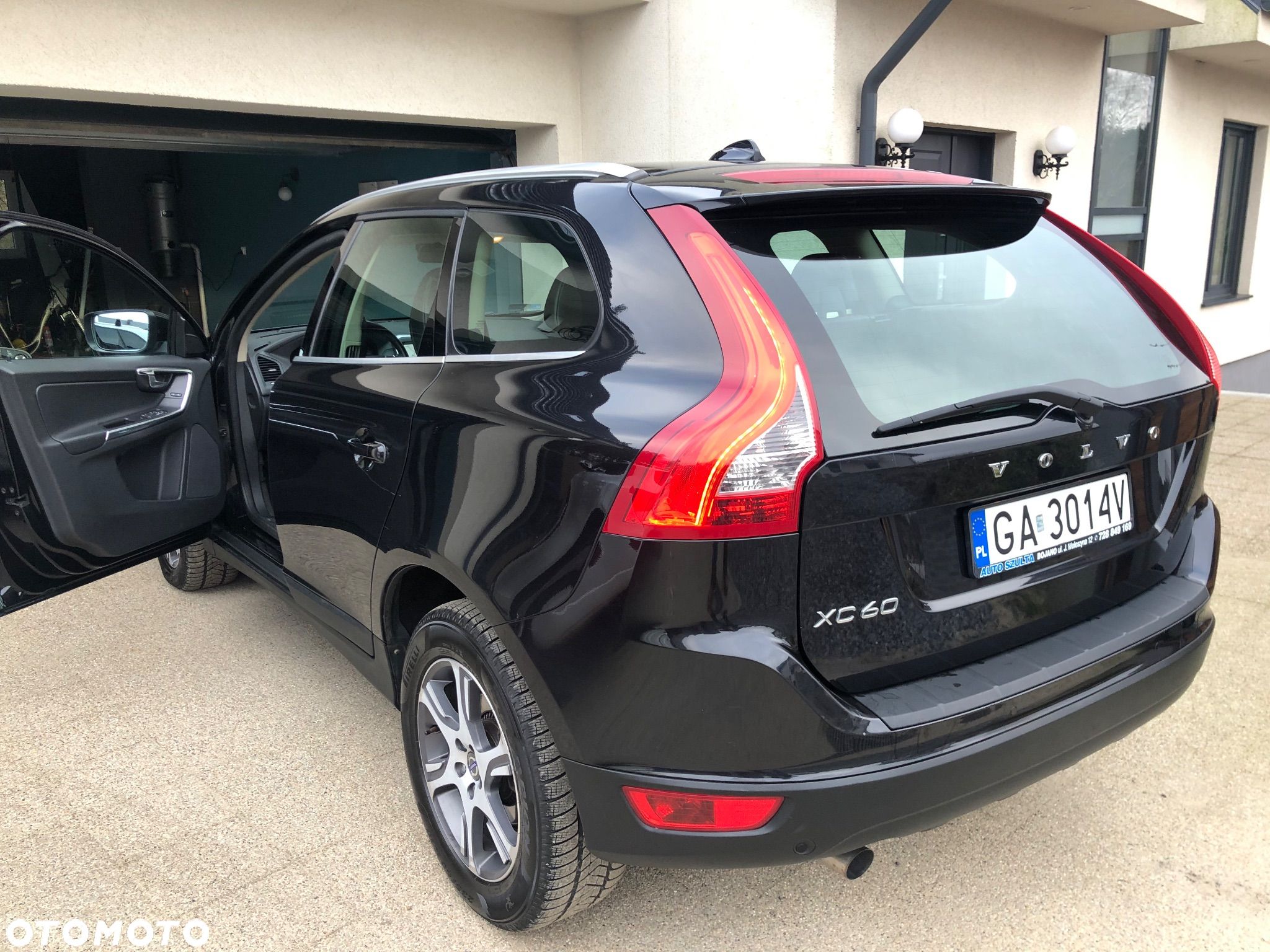 Volvo XC 60 D3 Momentum - 1