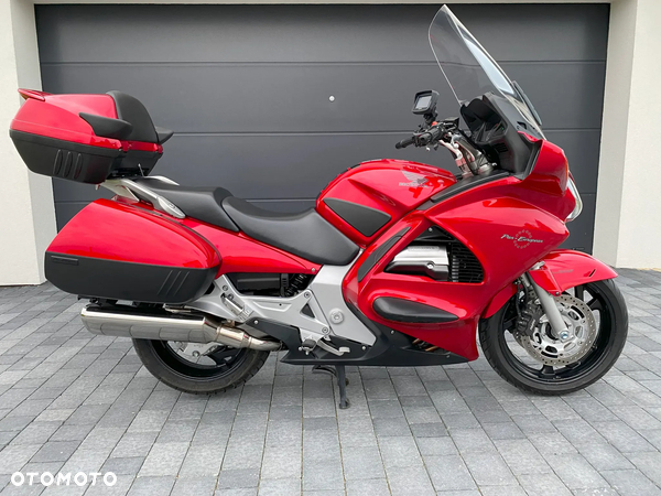 Honda ST