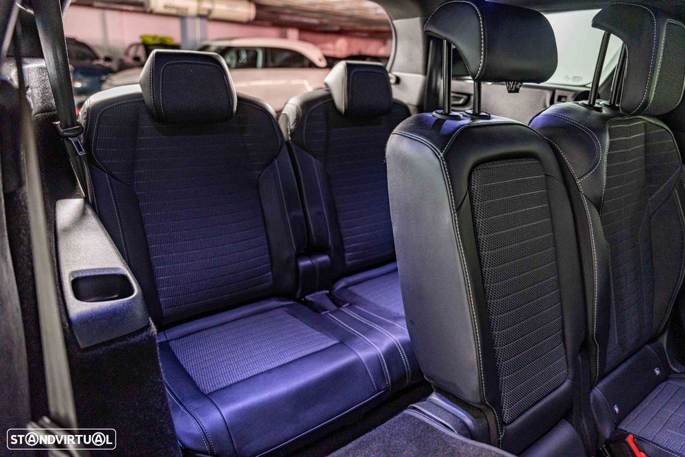 Peugeot 5008 1.2 Hybrid GT e-DCS6 - 12