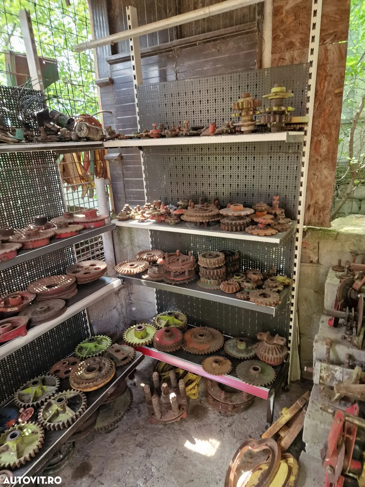 dezmembrari prese de balotat - 2
