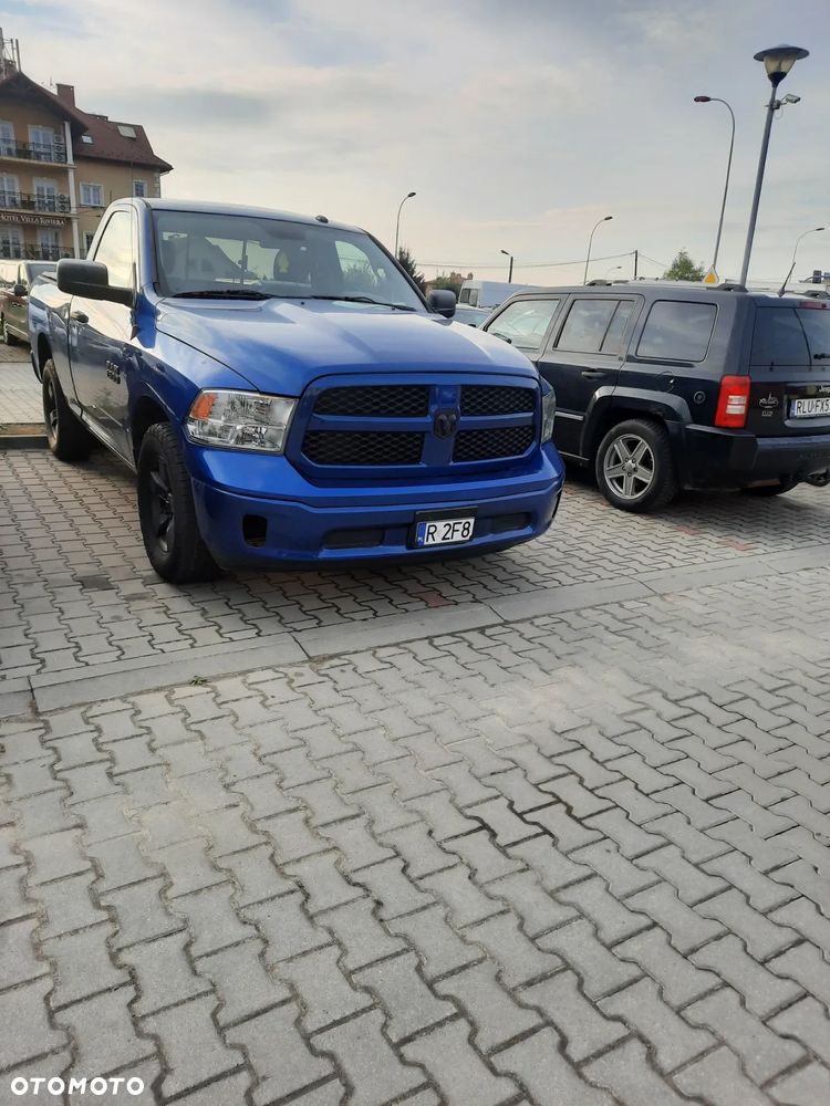 Dodge RAM - 16