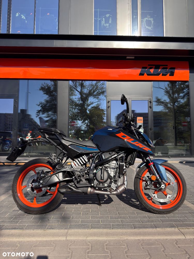 KTM Duke 125 - 10