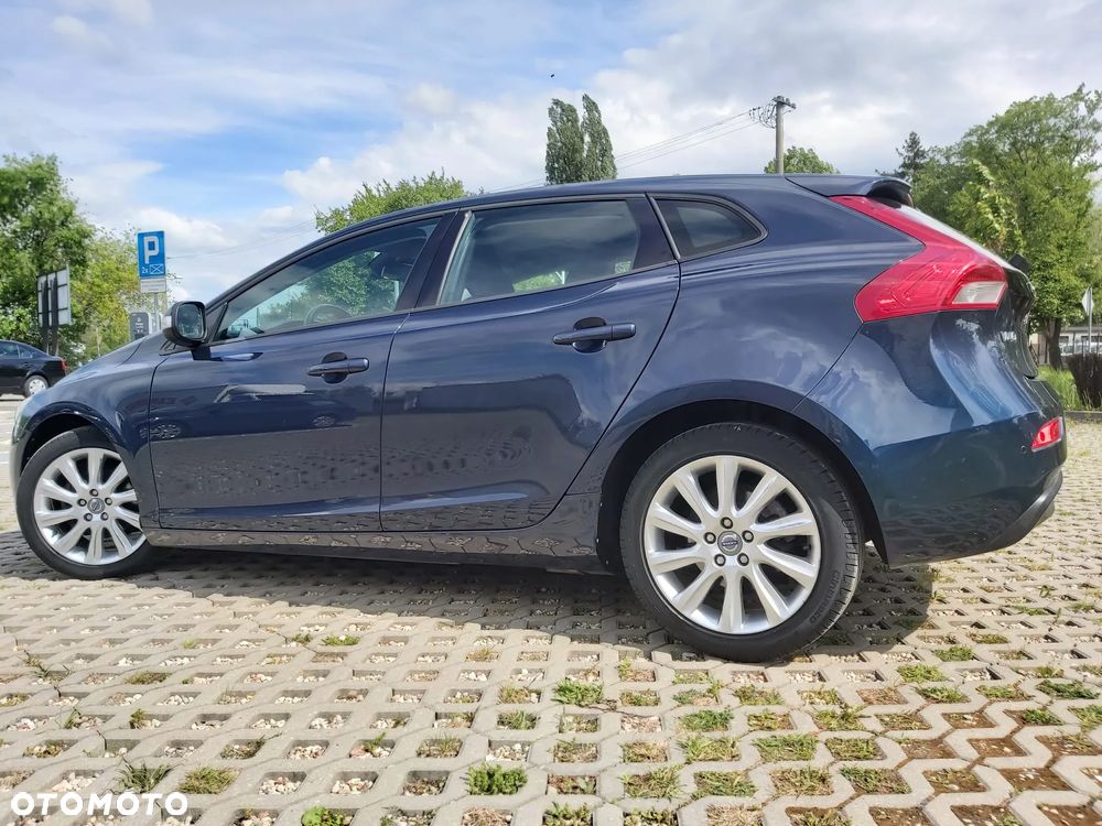 Volvo V40 D2 You - 30