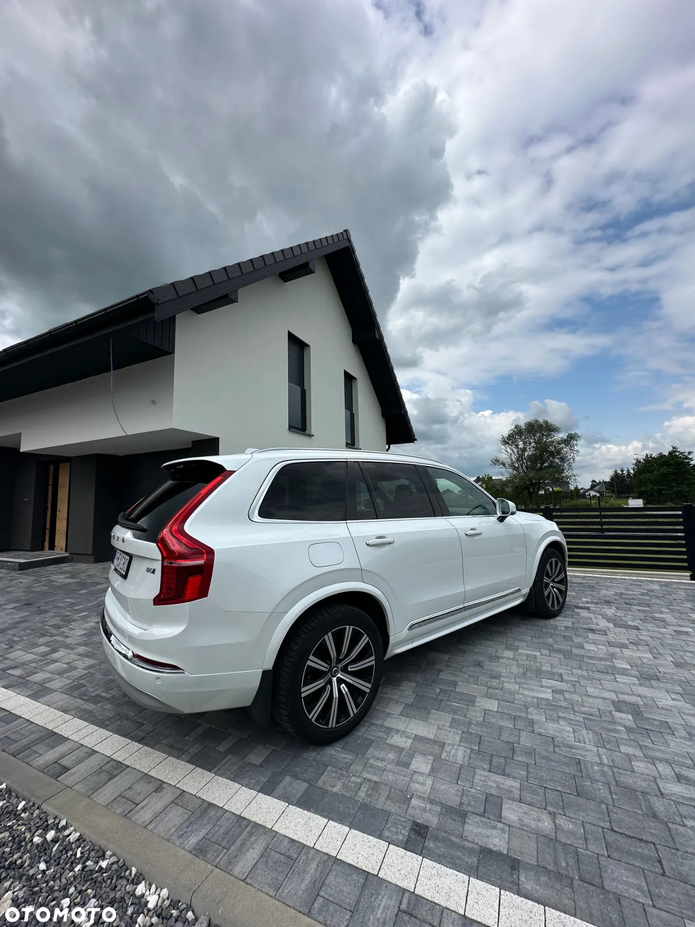 Volvo XC 90 - 8