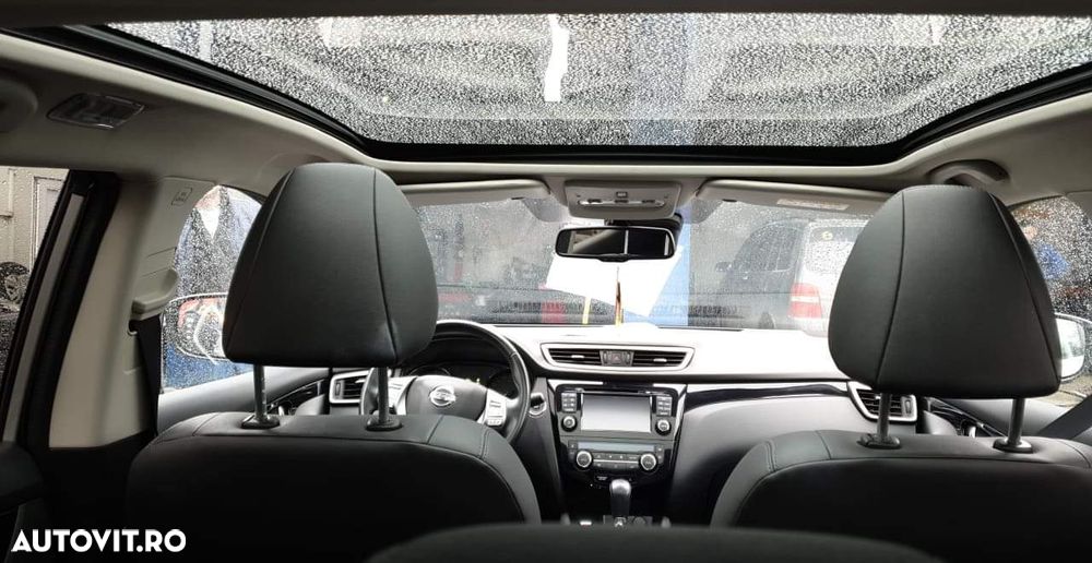 Nissan Qashqai 1.6 DCI Xtronic TEKNA - 3