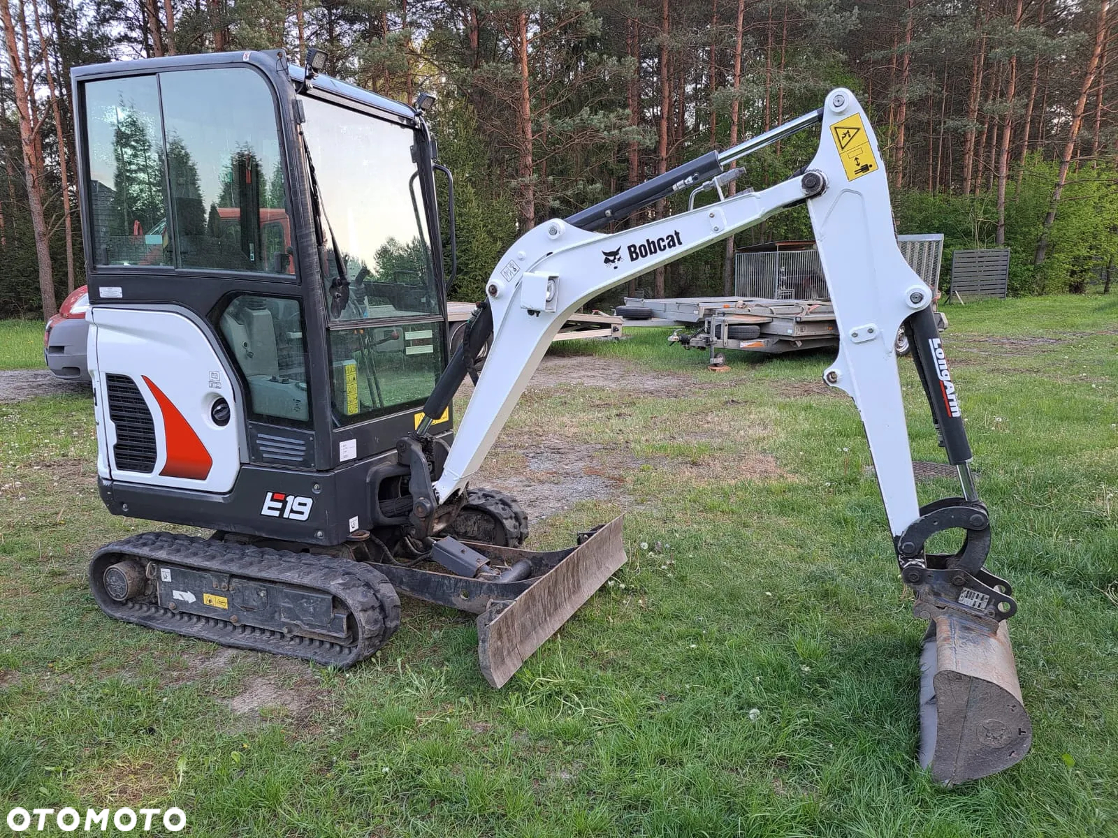 Bobcat E19 - 4