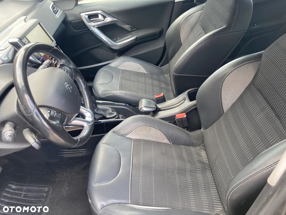 Peugeot 2008 e-HDi FAP 92 STOP & START Allure - 6