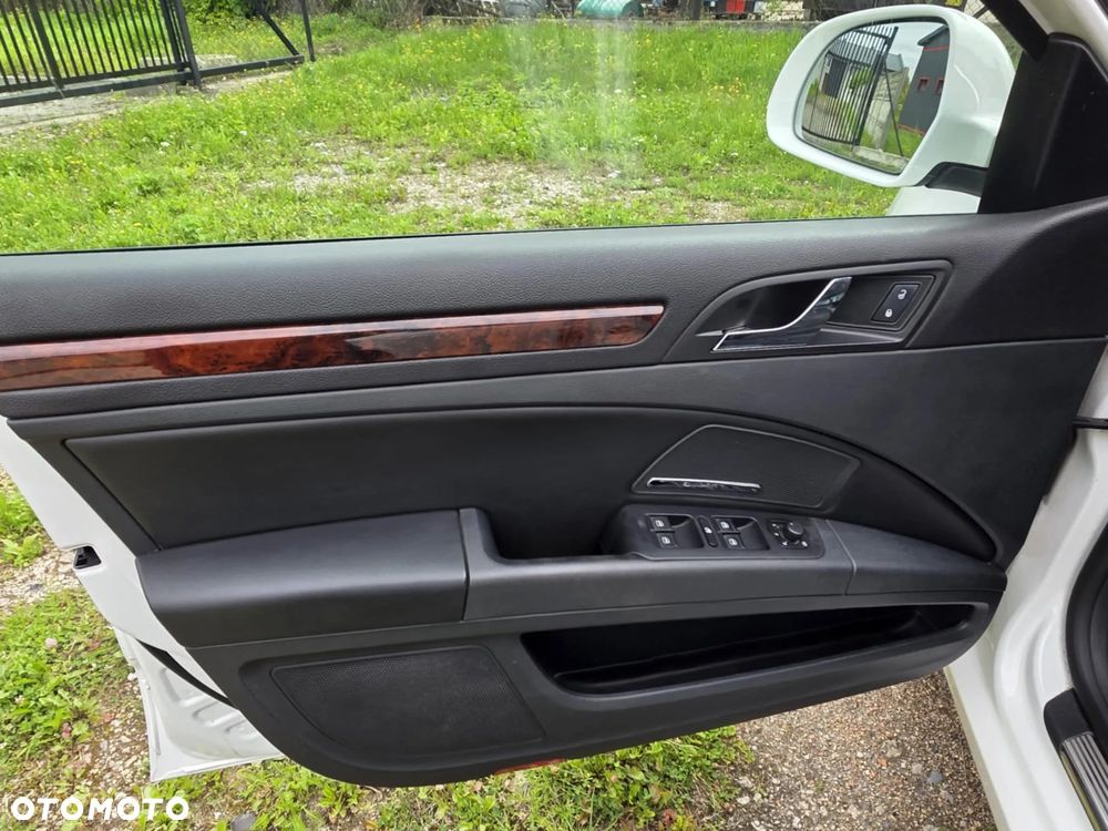 Skoda Superb Combi 1.8 TSI DSG Elegance - 15