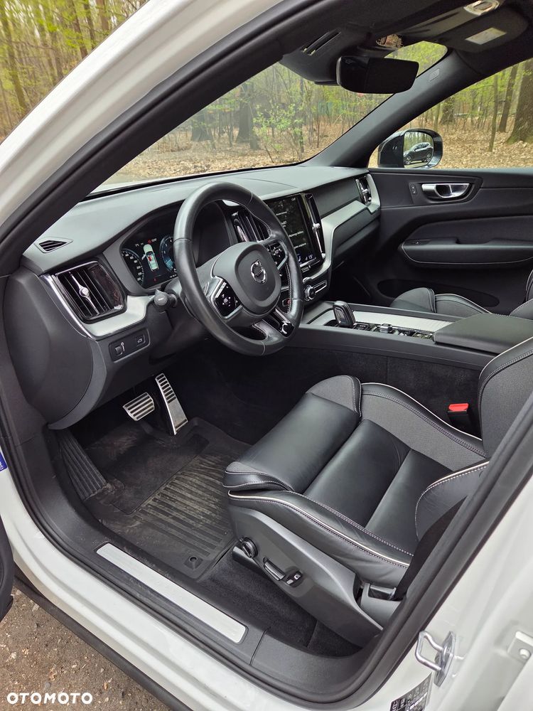 Volvo XC 60 B4 B R-Design - 7