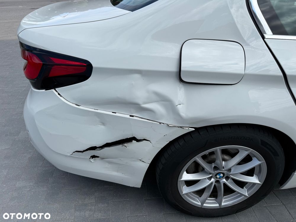 BMW Seria 5 518d mHEV Business Edition - 28