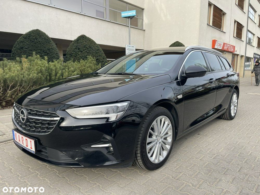 Opel Insignia - 1