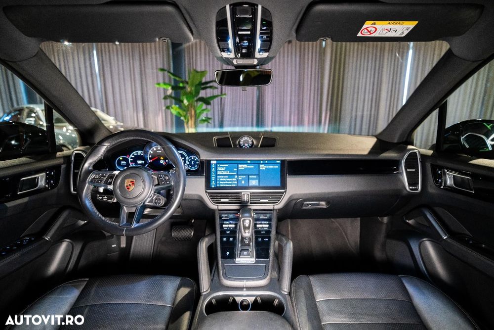 Porsche Cayenne Standard - 37