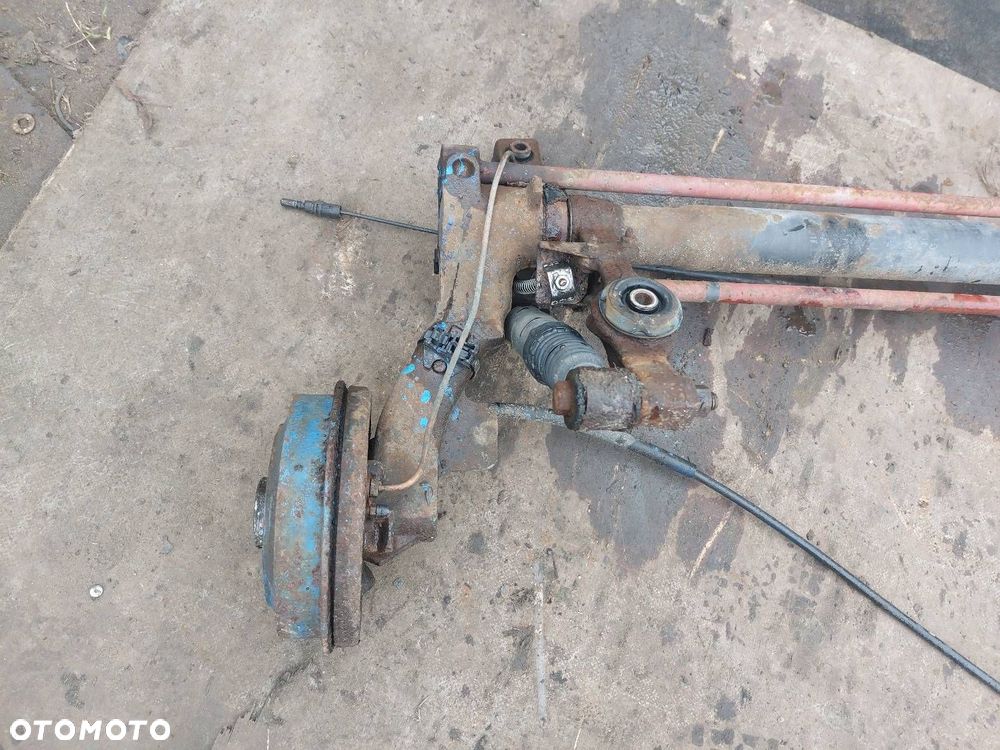 BELKA OŚ ZAWIESZENIA TYŁ  PEUGEOT 106 I 91-96r BĘBNY - 3