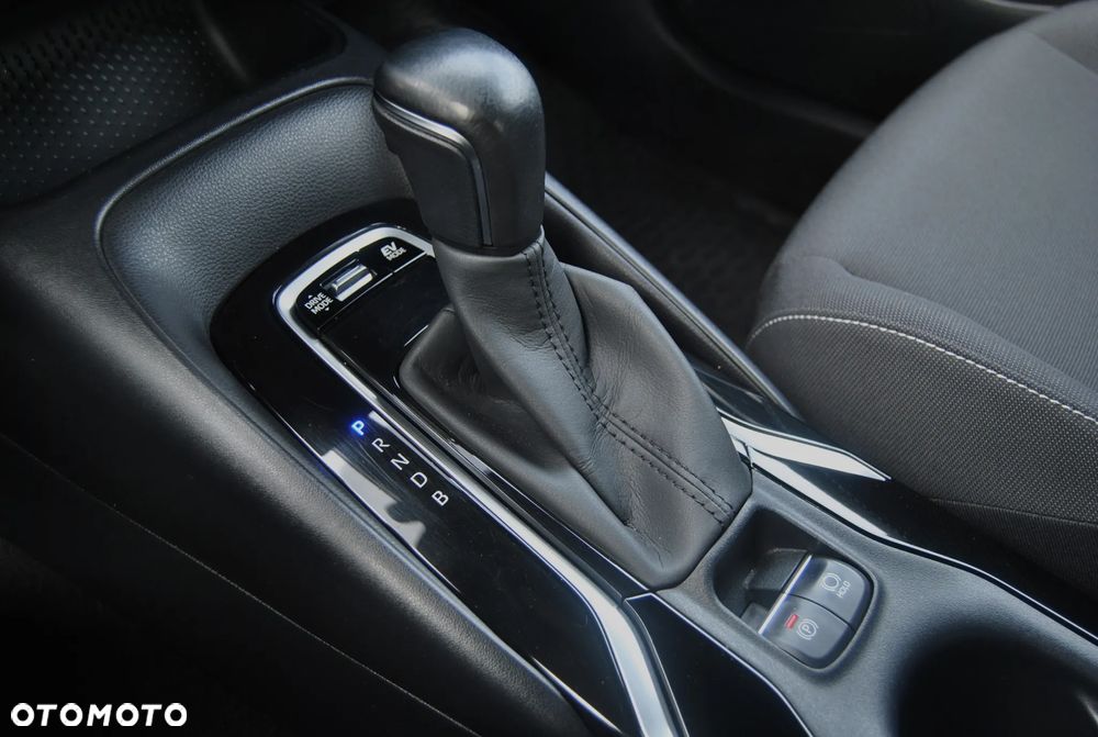 Toyota Corolla 1.8 Hybrid Comfort - 12