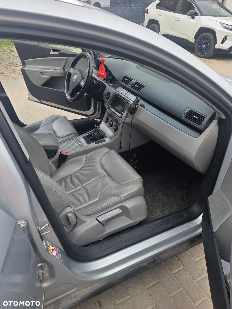 Volkswagen Passat 2.0 TDI DPF Comfortline - 7