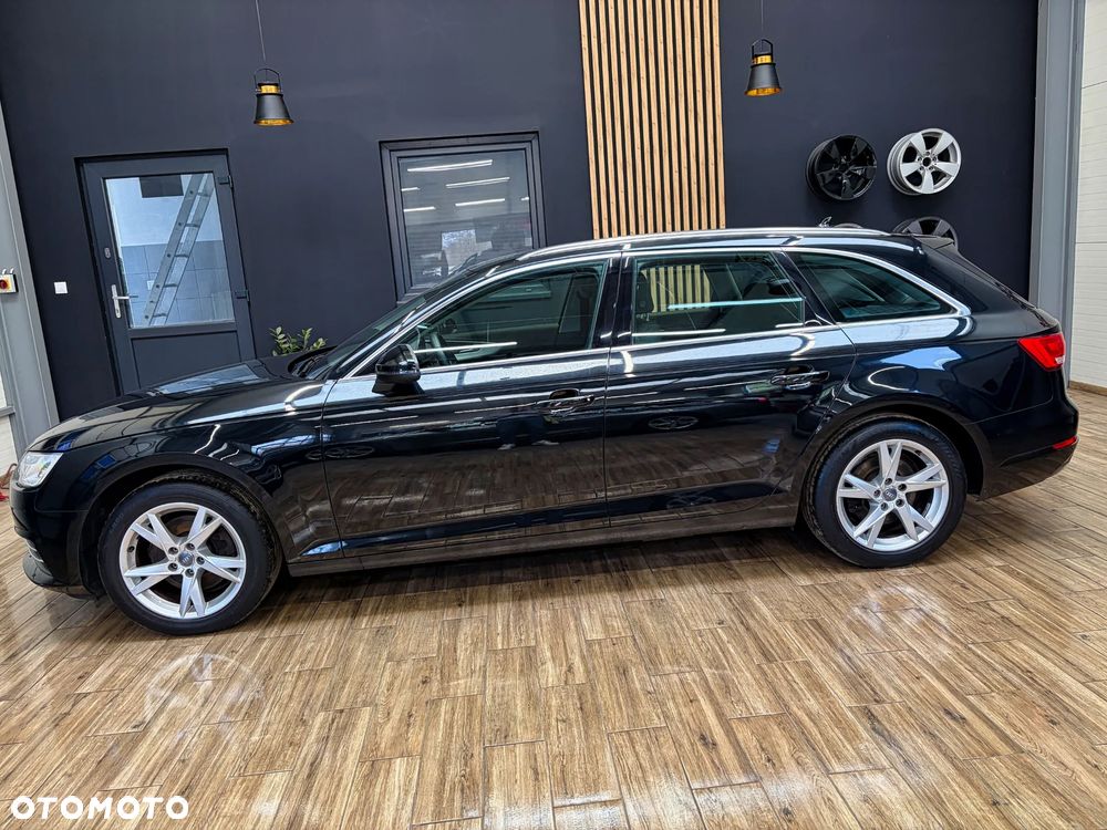 Audi A4 Avant 2.0 TFSI ultra Sport S tronic - 12