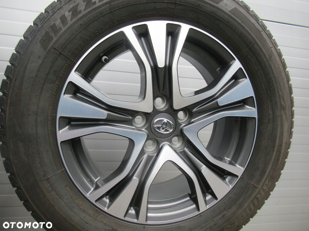 ALU+OPONY ZIMA R17 TOYOTA RAV-4 czujniki 7,5mm - 6