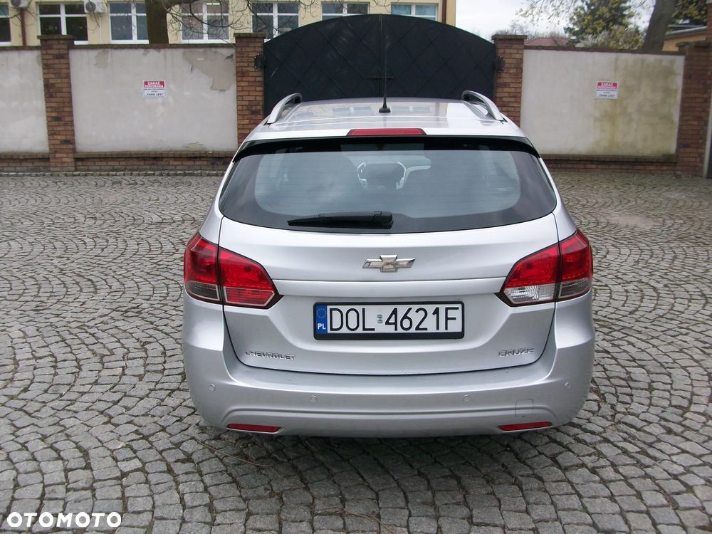 Chevrolet Cruze 1.6 LT+ - 4