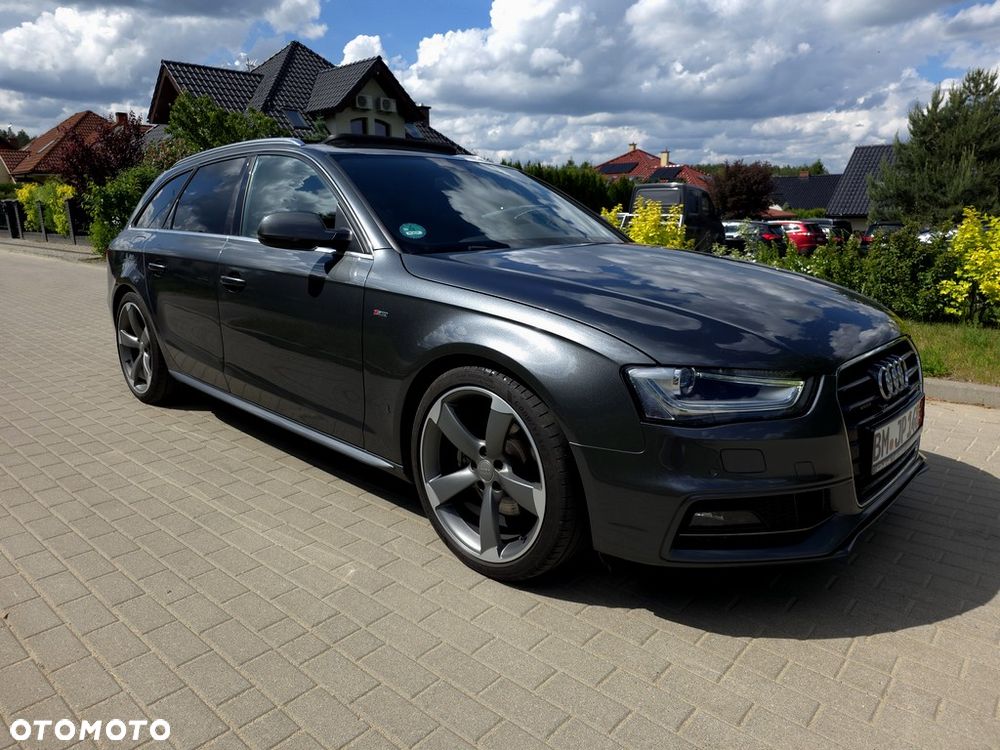 Audi A4 Avant 2.0 TDI Quattro Line S tronic - 39