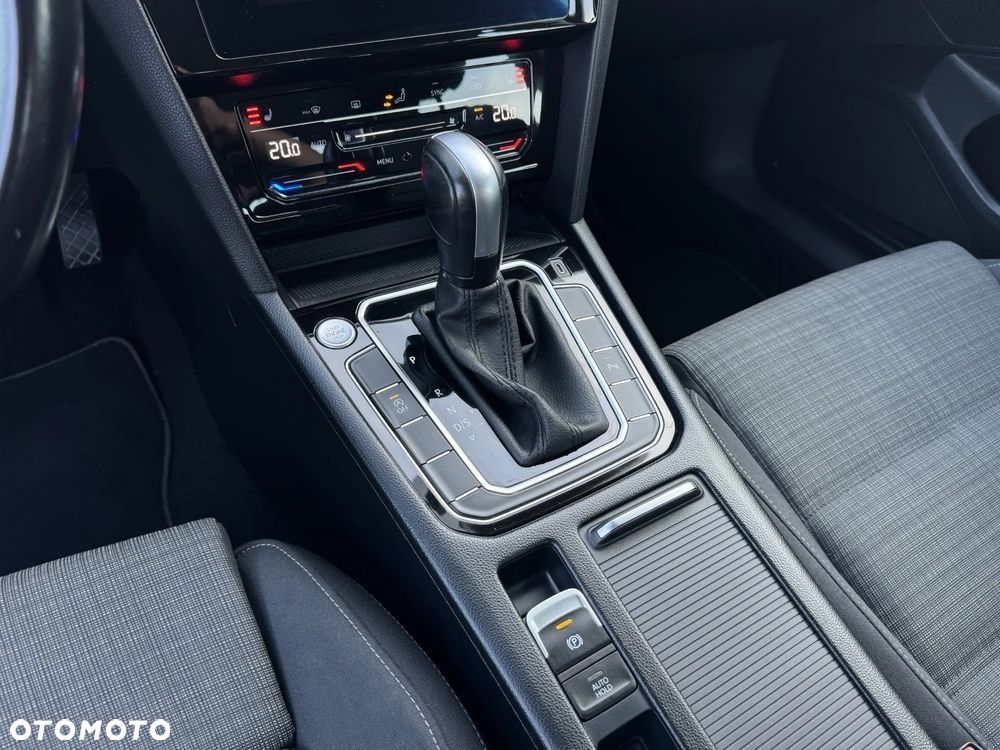 Volkswagen Passat 2.0 TSI Business DSG - 21
