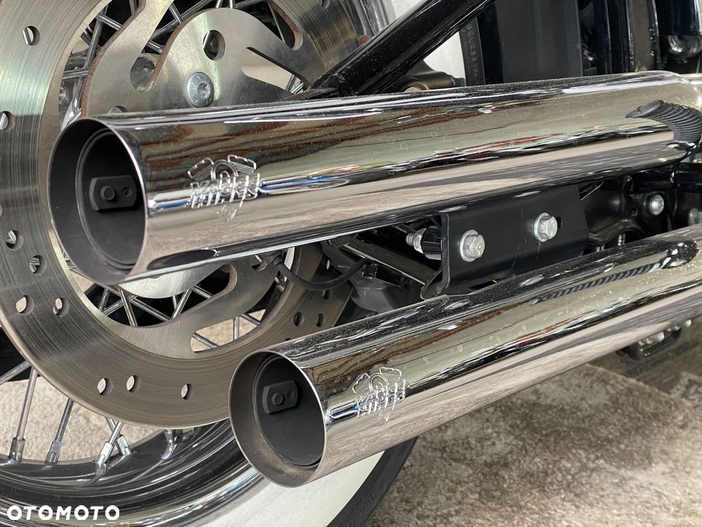 Harley-Davidson Softail Deluxe - 5