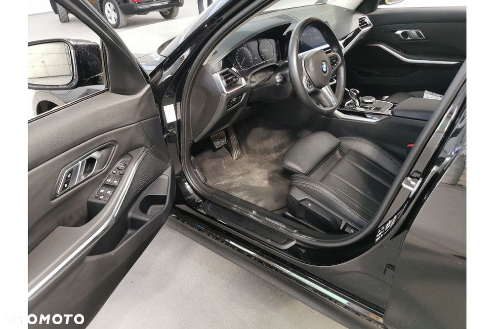 BMW Seria 3 - 6