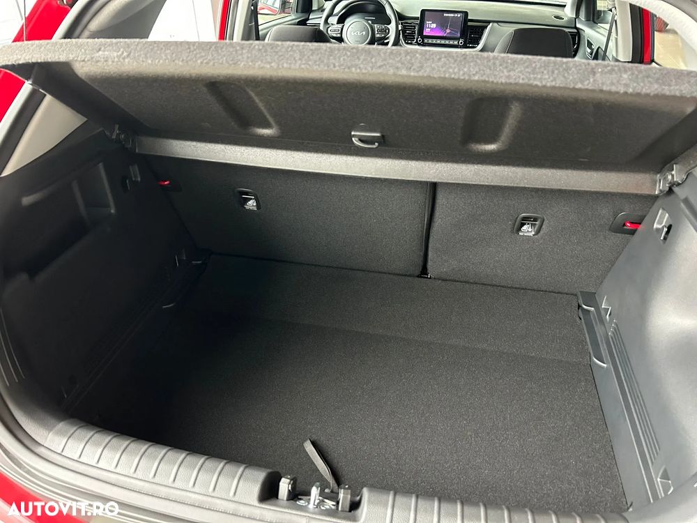 Kia Stonic 1.2 MPI 5MT Urban - 4