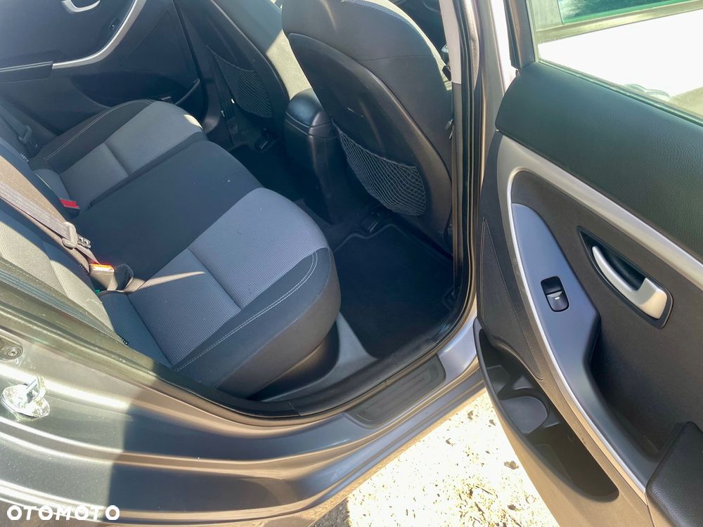 Hyundai i30 1.6 CRDi Comfort - 15