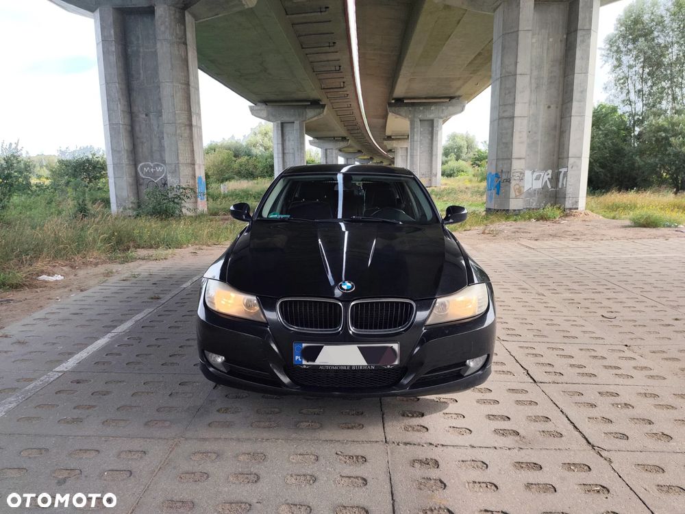 BMW Seria 3 318d - 2