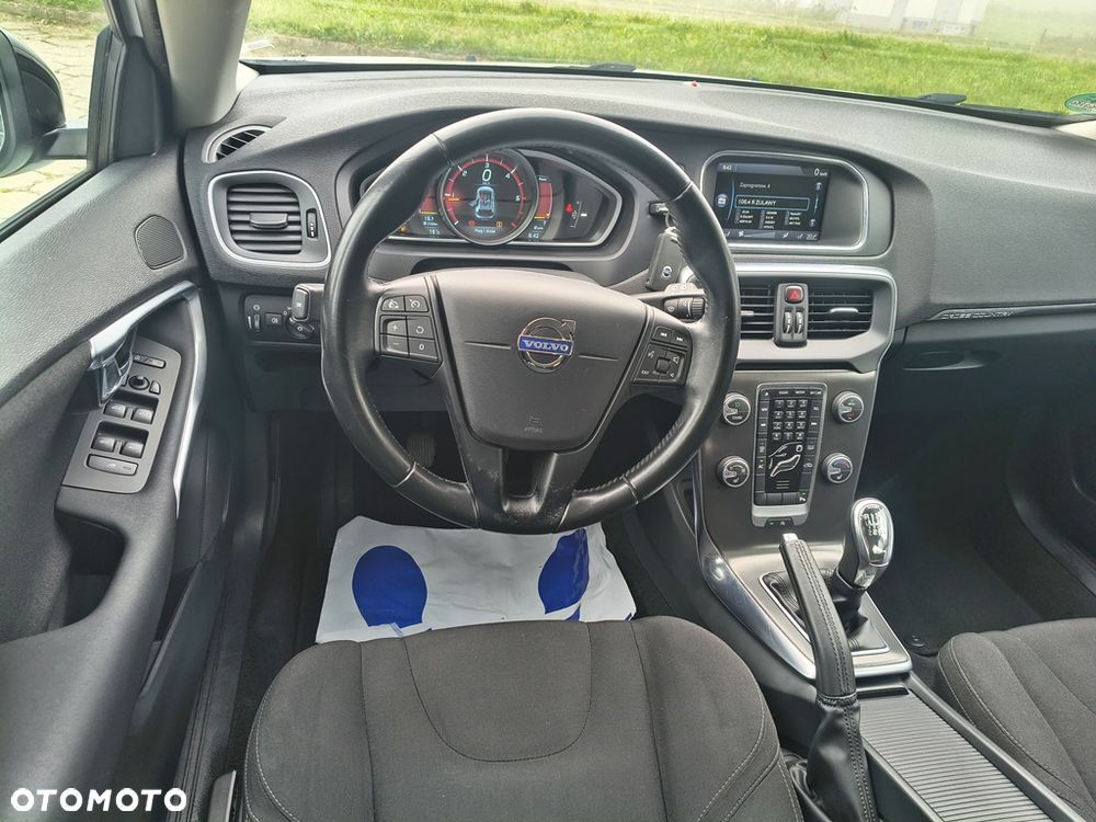 Volvo V40 Cross Country D2 - 7