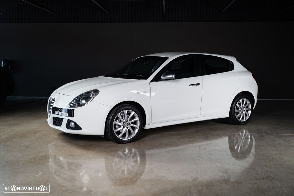 Alfa Romeo Giulietta 1.6 JTDm Exclusive - 46