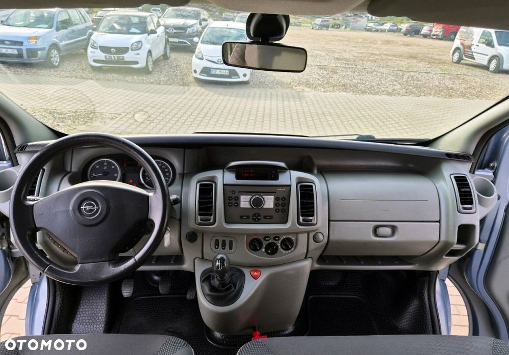 Opel Vivaro - 34