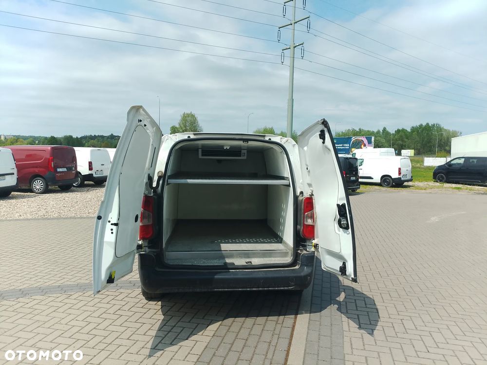 Toyota Proace L2 Partner Berlingo Combo Doblo L2 Izoterma Chłodnia Salon PL półka Inox 3 osoby - 13