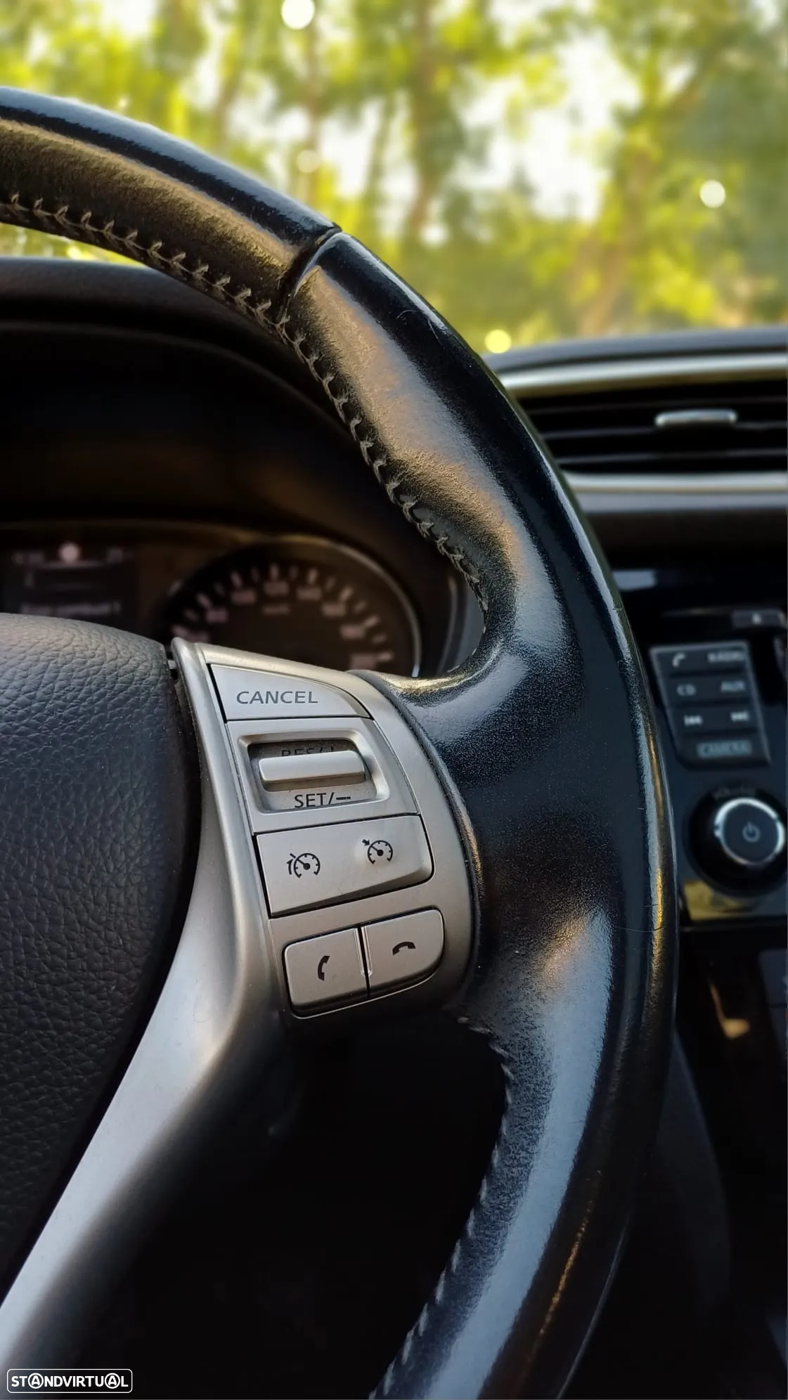 Nissan Qashqai 1.5 dCi N-Connecta - 11