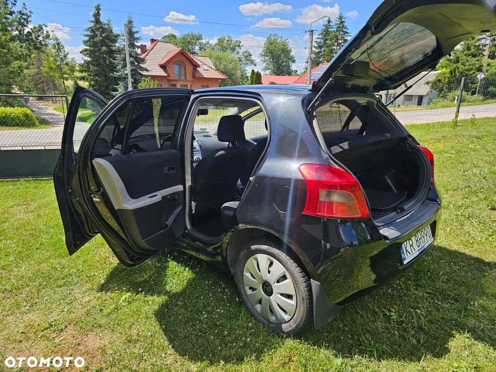 Toyota Yaris 1.3 VVT-i Sol - 14