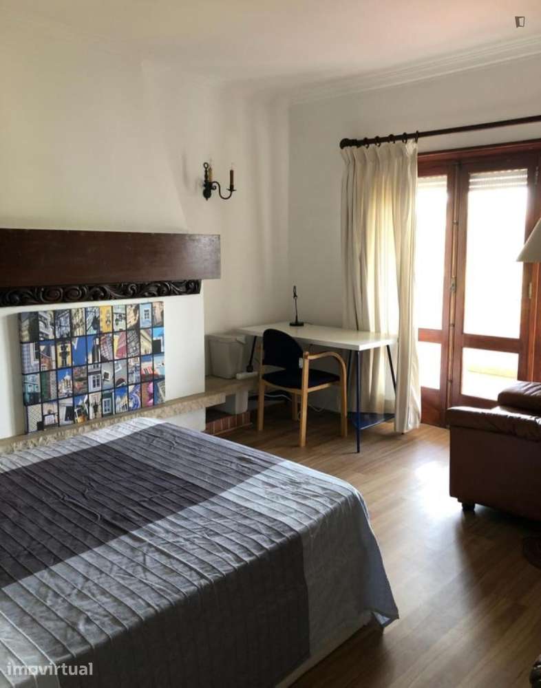 Quarto - localizado em Parede Lisbon - Grande imagem: 2/27