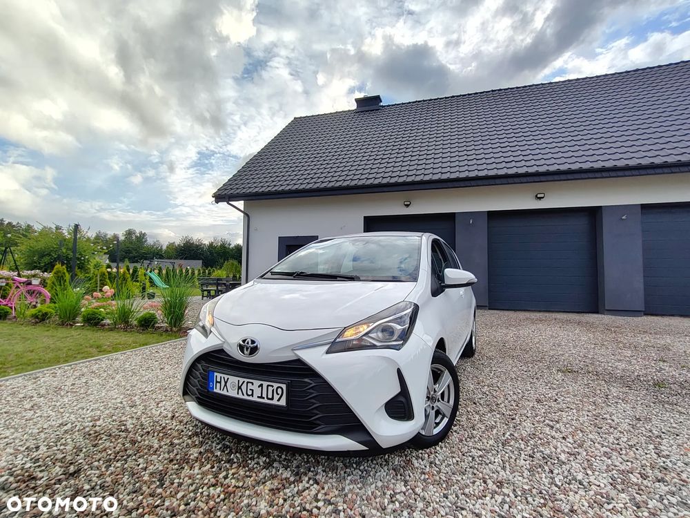 Toyota Yaris - 4