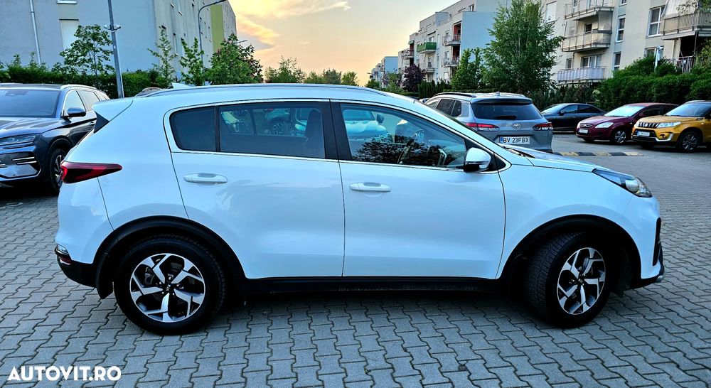 Kia Sportage 1.6 DSL MHEV 7DCT HP 4x2 Plus - 11