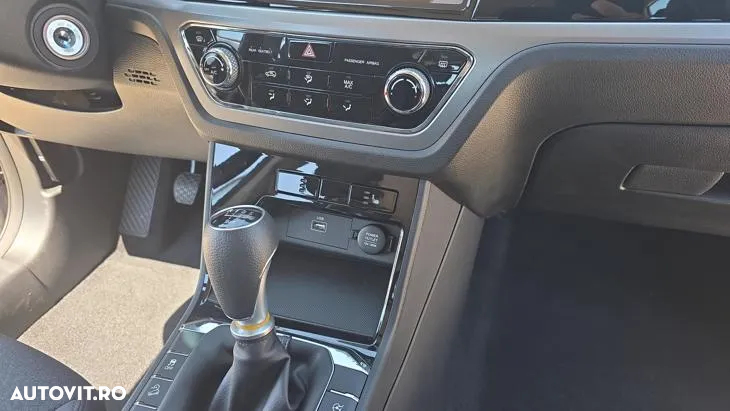 SsangYong Korando 1.5 GDI Turbo MT Club - 21