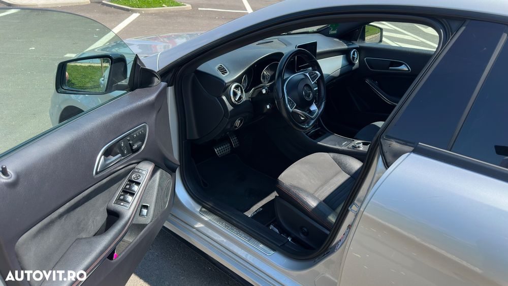Mercedes-Benz CLA 200 d 4Matic 7G-DCT AMG Line - 7