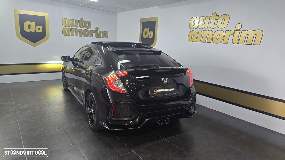 Honda Civic 1.5 i-VTEC Sport Plus - 17