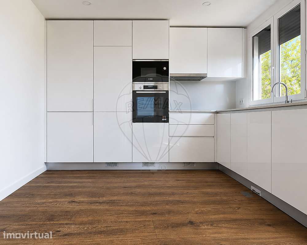 Apartamento T1 para arrendamento - Grande imagem: 2/19