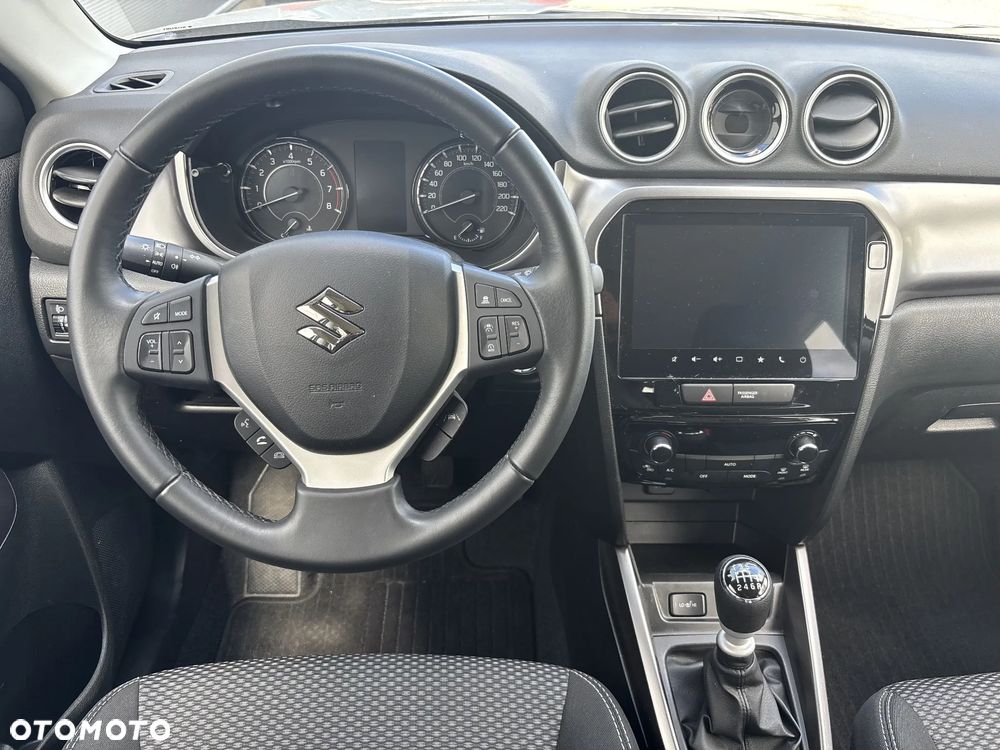 Suzuki Vitara 1.4 Boosterjet mHEV Premium Plus 2WD - 17