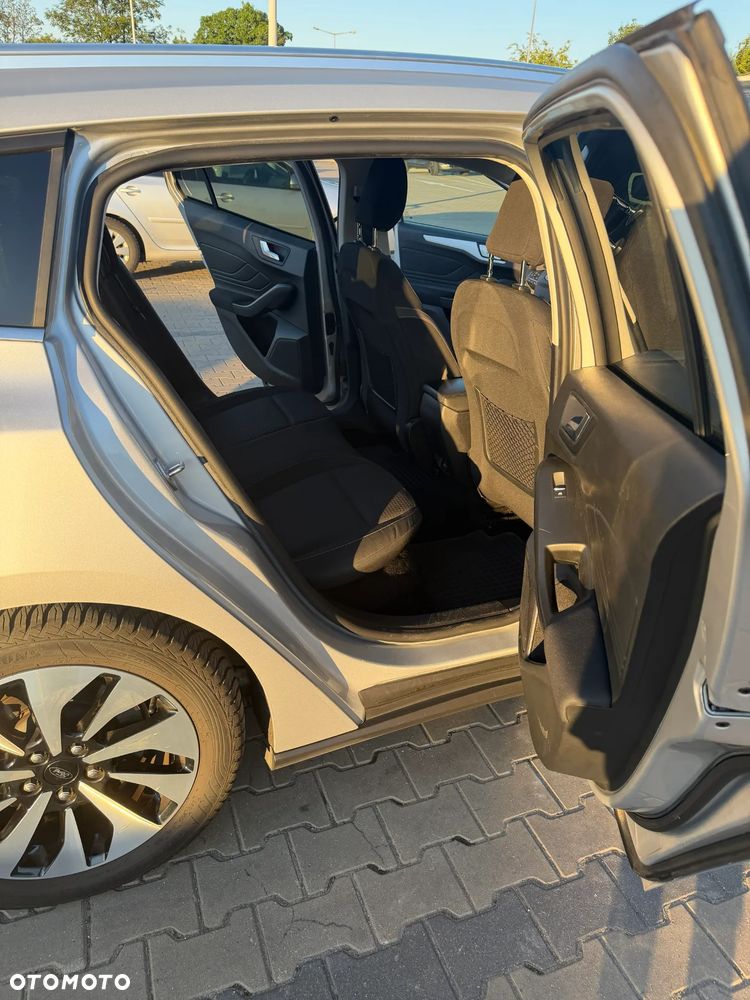 Ford Focus - 13